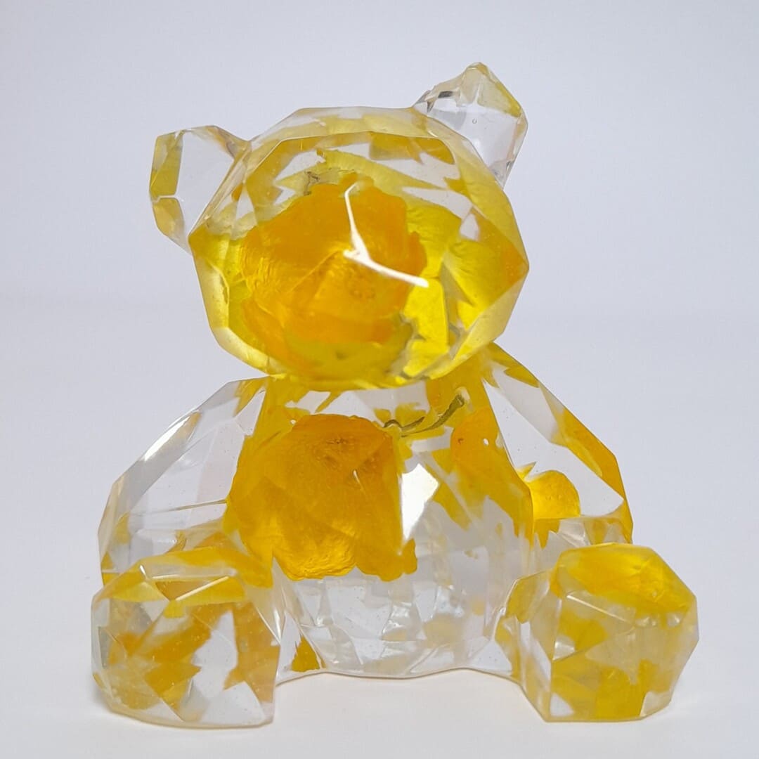 Ourson résine époxy et boutons d'or