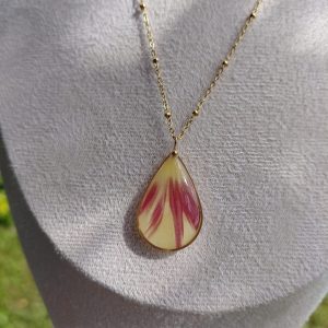 Collier délicat goutte « Plume de tulipe »